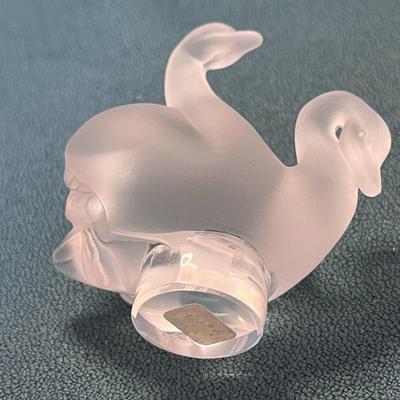â€œLALIQUEâ€ FRANCE FIGURAL SWANS SIGNED