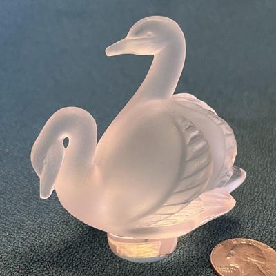 â€œLALIQUEâ€ FRANCE FIGURAL SWANS SIGNED