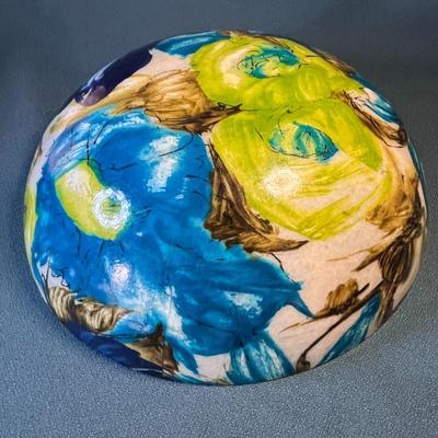 COLORFUL DECORATIVE ARTSY MELAMINE? FRUIT BOWL