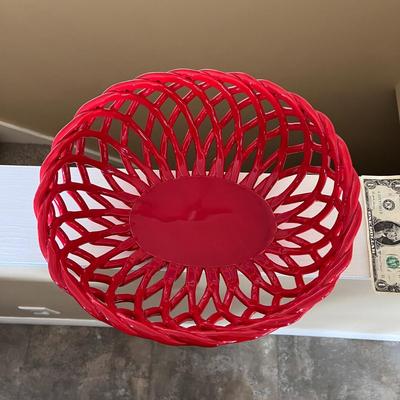LARGE DEEP RED CERAMIC BASKET WEAVE FRUIT BOWL