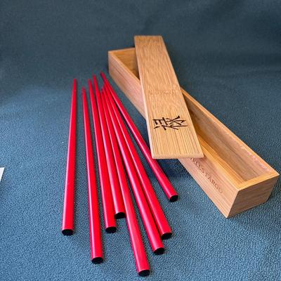 SET OF 8 CHOPSTICKS IN BAMBOO BOX
