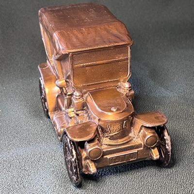 VINTAGE METAL 1910 CAR BANK
