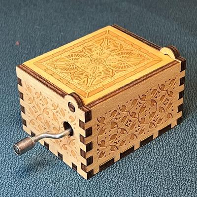 INTRICATE DESIGN MUSIC BOX â€œYOU ARE MY SUNSHINEâ€ TUNE