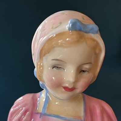 LOVELY ROYAL DOULTON PORCELAIN DOLL â€œTINKLE BELLâ€