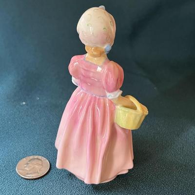 LOVELY ROYAL DOULTON PORCELAIN DOLL â€œTINKLE BELLâ€