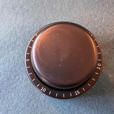 WINE STOPPER VACUUM CORKER