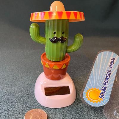 SOLAR ROCKER SOMBRERO WEARING CACTUS ARMS ROCK!