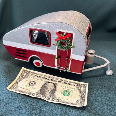 VINTAGE LOOK CAMPER TRAILER ALL METAL