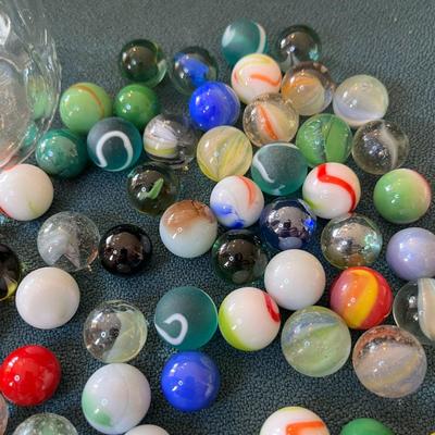 JAR OF VINTAGE MARBLES 