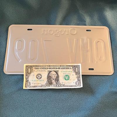 VINTAGE LOOK â€œFACSIMILEâ€ OREGON LICENSE PLATE