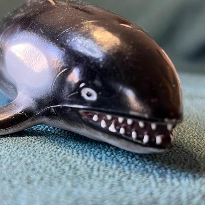 ORCA KILLER WHALE HARD RUBBER 