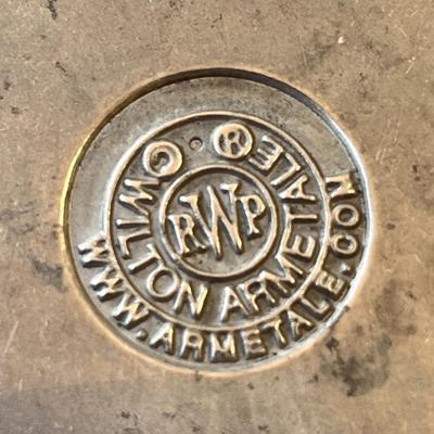 LARGE WILTON DECORATIVE ALUMINUM FRUIT BOWL