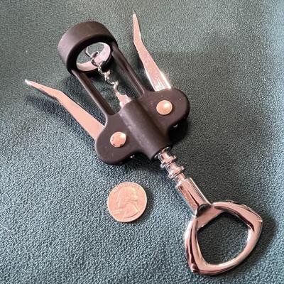 ONEIDA WINE CORKSCREW BOTTLE OPENER