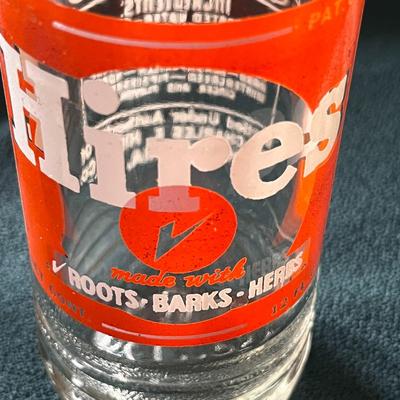 VINTAGE HIRES ROOT BEER BOTTLE â€œROOTS, BARKS, HERBSâ€