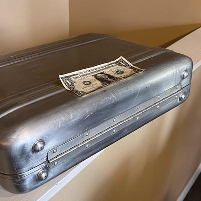 VINTAGE ALUMINUM HALLIBURTON BRIEF CASE 