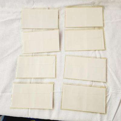 8 PC - FIRST DAY ISSUE STAMPS - CLASSIC AMERICAN DOLLS - #1