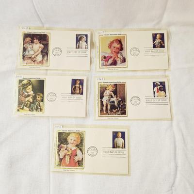 5 PC - FIRST DAY ISSUE STAMPS - CLASSIC AMERICAN DOLLS