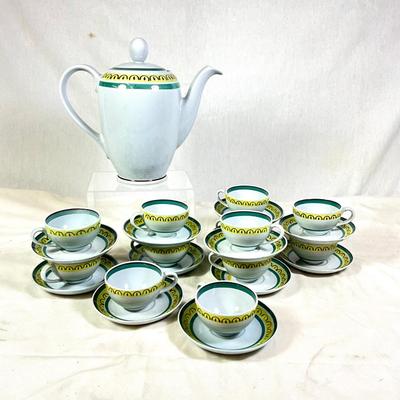 1471 Vintage 1950's Arabia Finland Crownband Tea Set