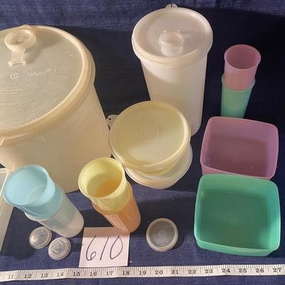 Tupperware Lot