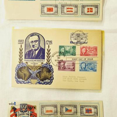 3 PC - FIRST DAY ISSUE STAMPS - 1940S BEAUTIFUL ART /COLORS