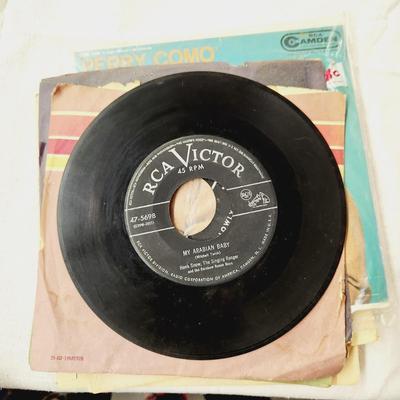 45 BUNDLE - MULTI ARTIST - 50S / 60S - PERRY COMO SEALED
