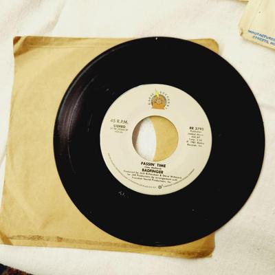 3 - COLLECTORS 45 RECORDS - 60 /70 ROCK BADFINGER & THE BALLOON FARM