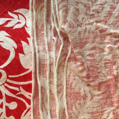 12 linen sqaure napkins red floral design