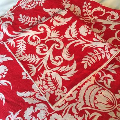 12 linen sqaure napkins red floral design