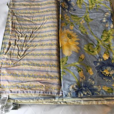 Set of 12 double sided napkins