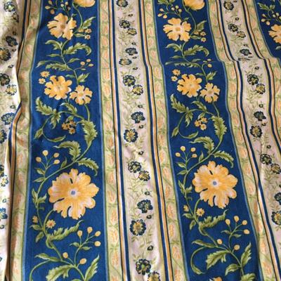 Set of 12 double sided floral napkins