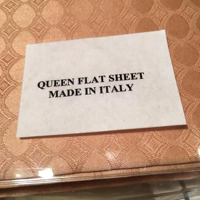 VErsai queen flat sheet