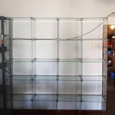 CUBE GLASS SHELVING