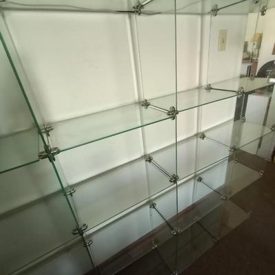 CUBE GLASS SHELVING