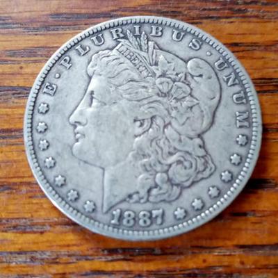 LOT 16   1887-O SILVER DOLLAR