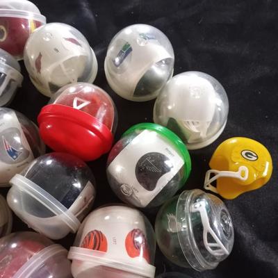 MINITURE COLLECTIBLE FOOTBALL HELMETS