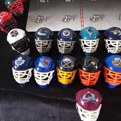 MINITURE COLLECTIBLE NHL HELMETS