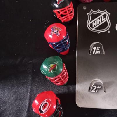 MINITURE COLLECTIBLE NHL HELMETS