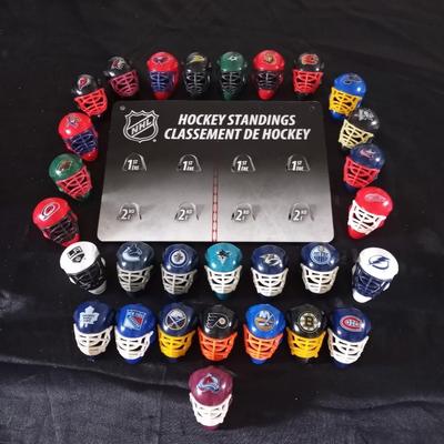 MINITURE COLLECTIBLE NHL HELMETS