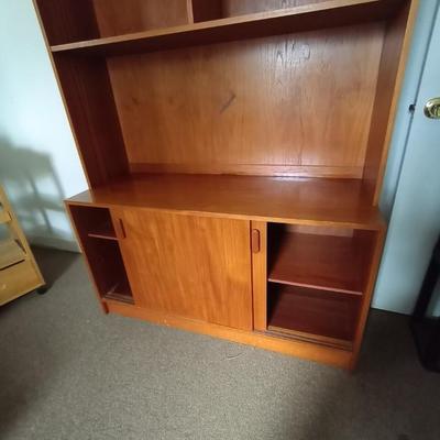 WOODEN SHELVING UNIT