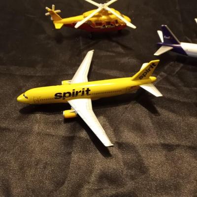 METAL AIRPLANES