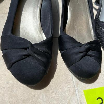 Lot of 2 pair of heels