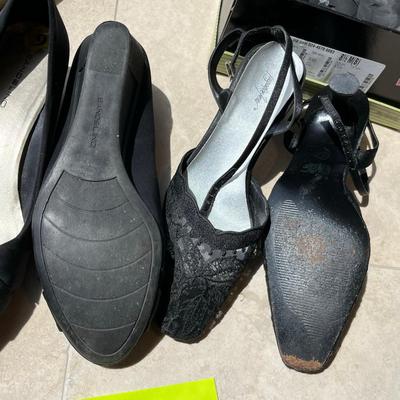 Lot of 2 pair of heels