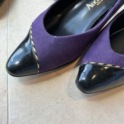 3 Pair of dress shoes