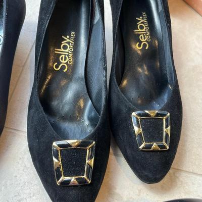 3 Pair of dress shoes