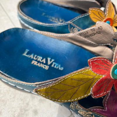 Laura Vita Sandals