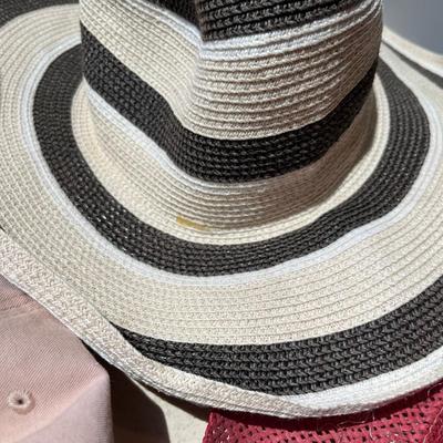 Lot of Ladies Hats