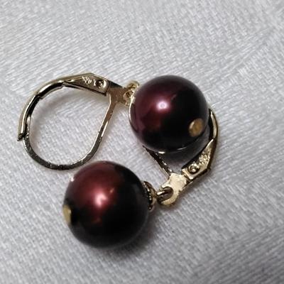 14k 8 mm Cranberry Pearls