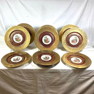 1486 Set of Vintage Royal China 22kt Gold Portrait Plates