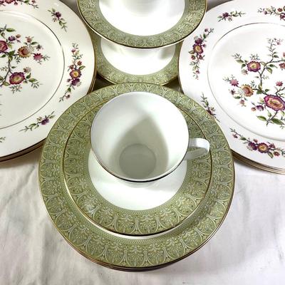 1488 Royal Doulton Sonnet, Westfield & Noritake Ivory China