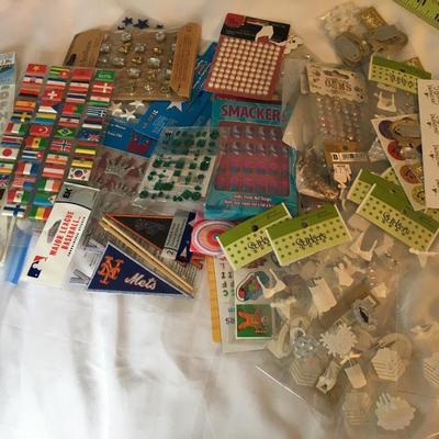 Stickermania, Tons of Stickers for Collage or Play